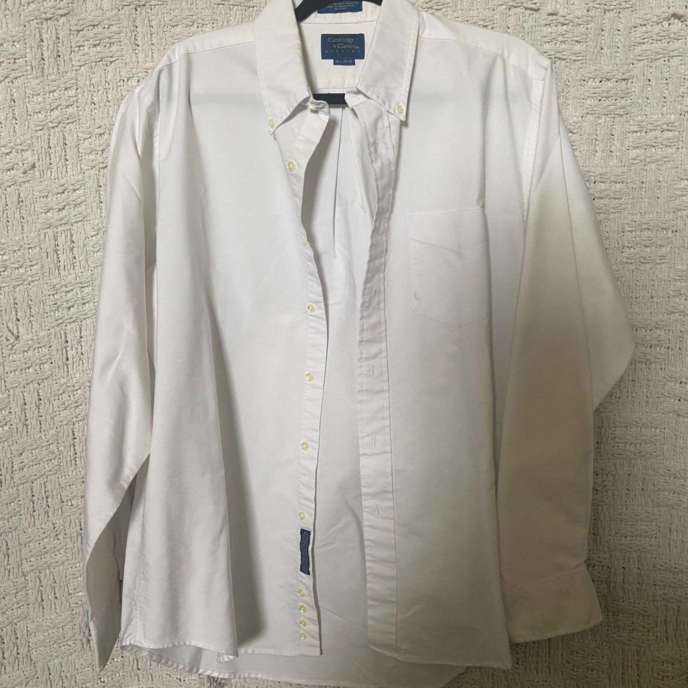 Cambridge Classics Button Down Shirt XL with Flaws